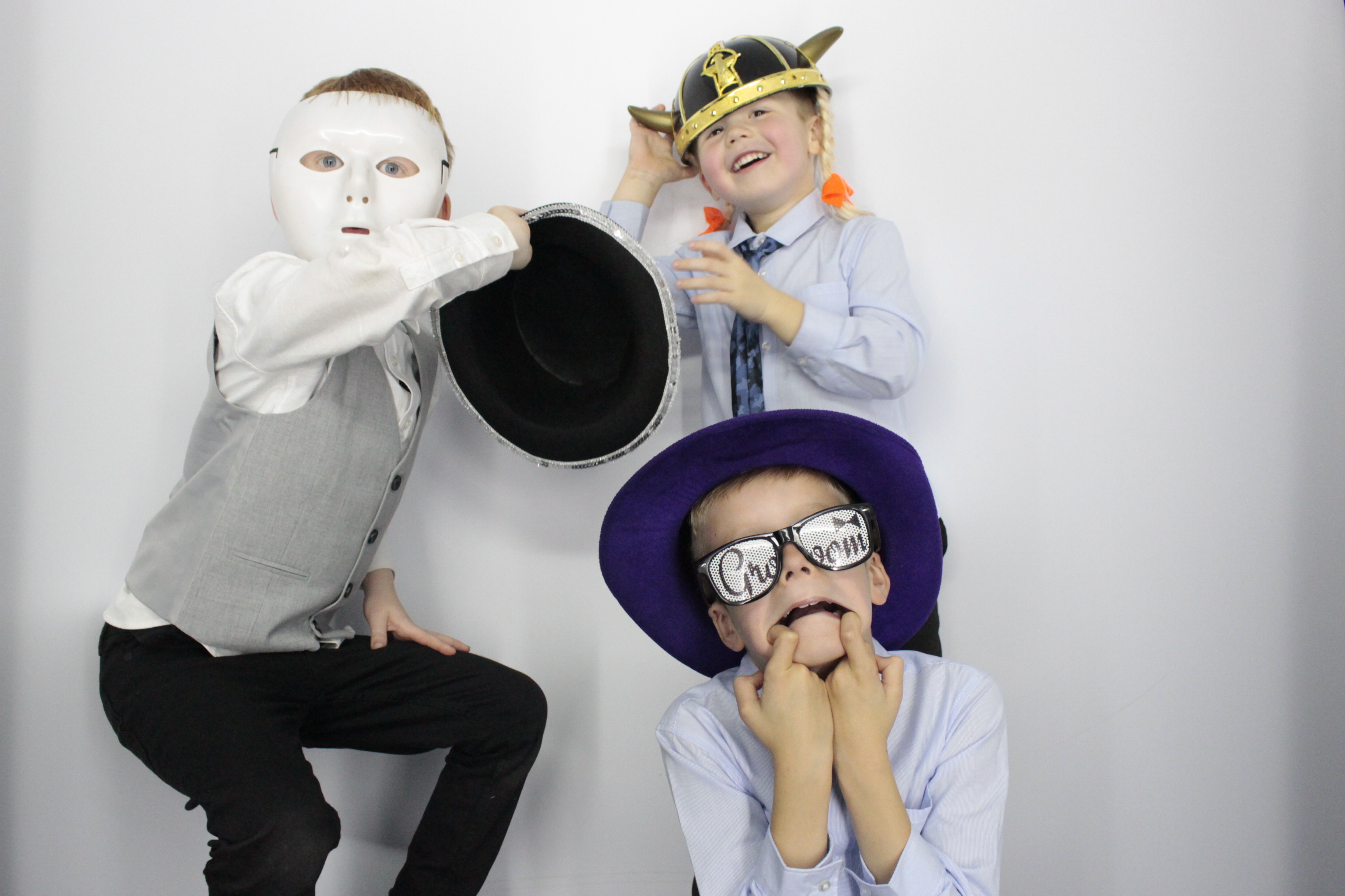 Chelsea & Matthew's Wedding | View more photos from the event at gallery.myphotoboothexperience.co.uk/u/MyPhotoBoothExperienceLtd/Chelsea-Matthews-Wedding